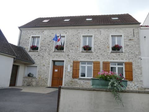 Ramoneur Péroy-les-Gombries